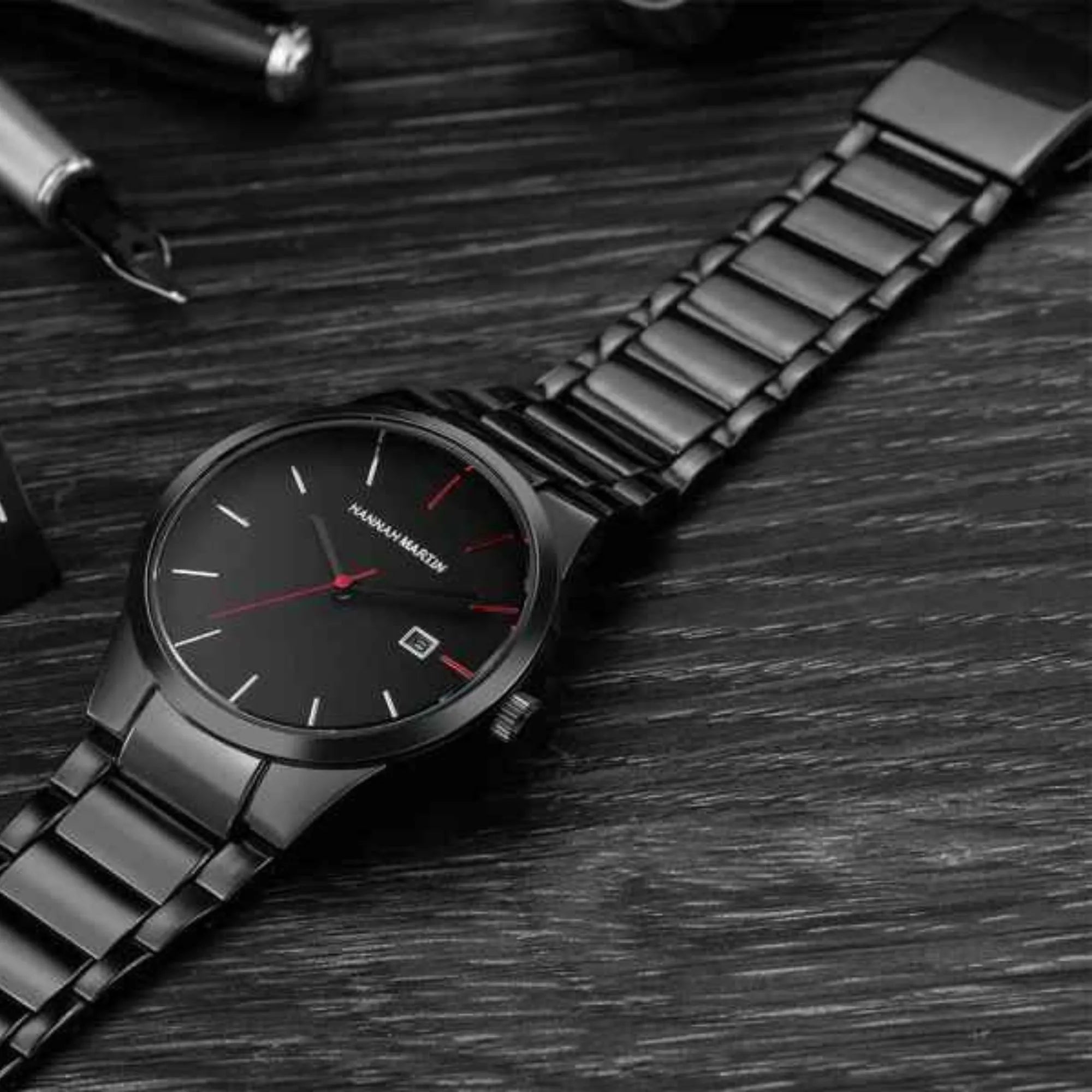 Men's Minimalist Stainless Steel Watch – Sleek, Waterproof, Quartz Movement