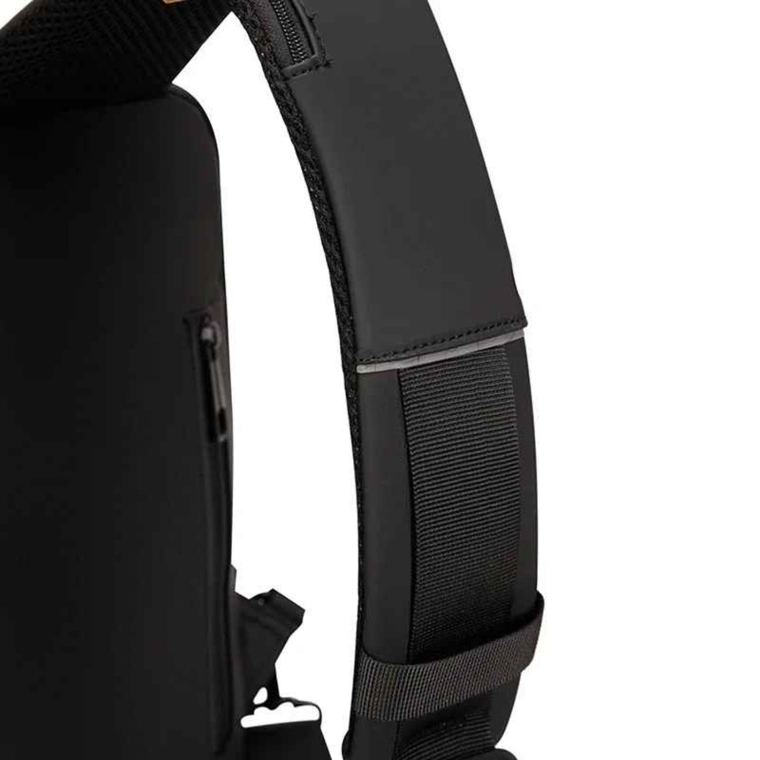 Ergonomic padded back and strap of the Basic Clothes Co. anti-theft crossbody bag for comfortable wear
